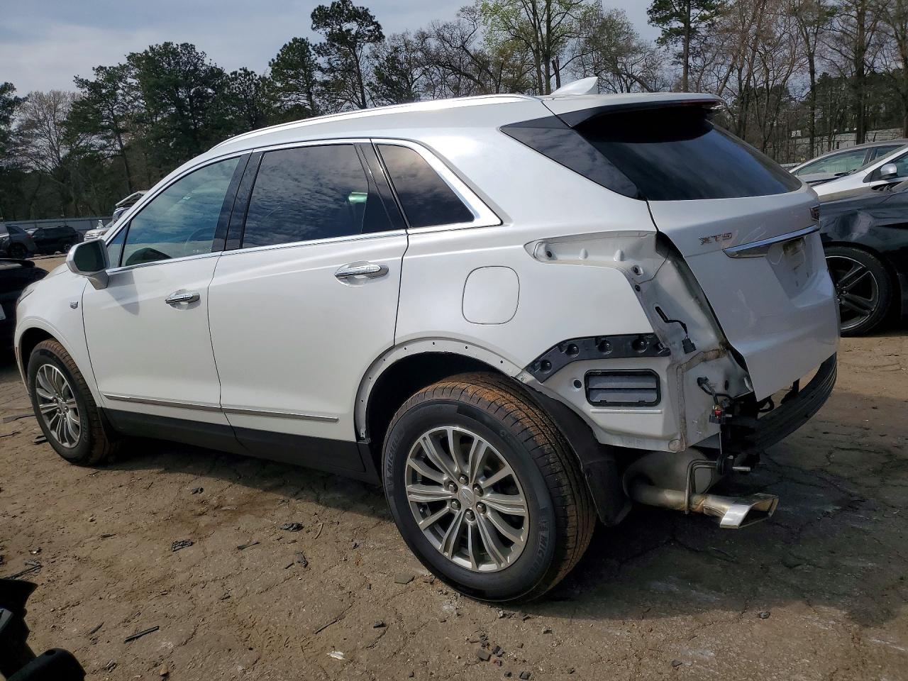 2018 CADILLAC XT5 LUXURY photo 4