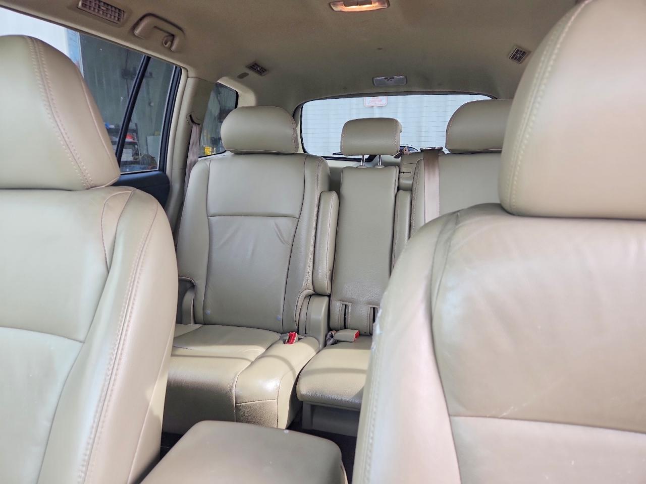 2012 TOYOTA HIGHLANDER BASE photo 19