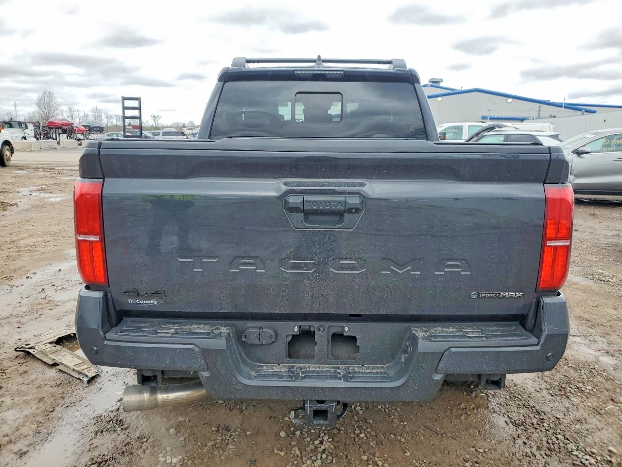 2025 TOYOTA TACOMA TRD SPORT HV photo 11