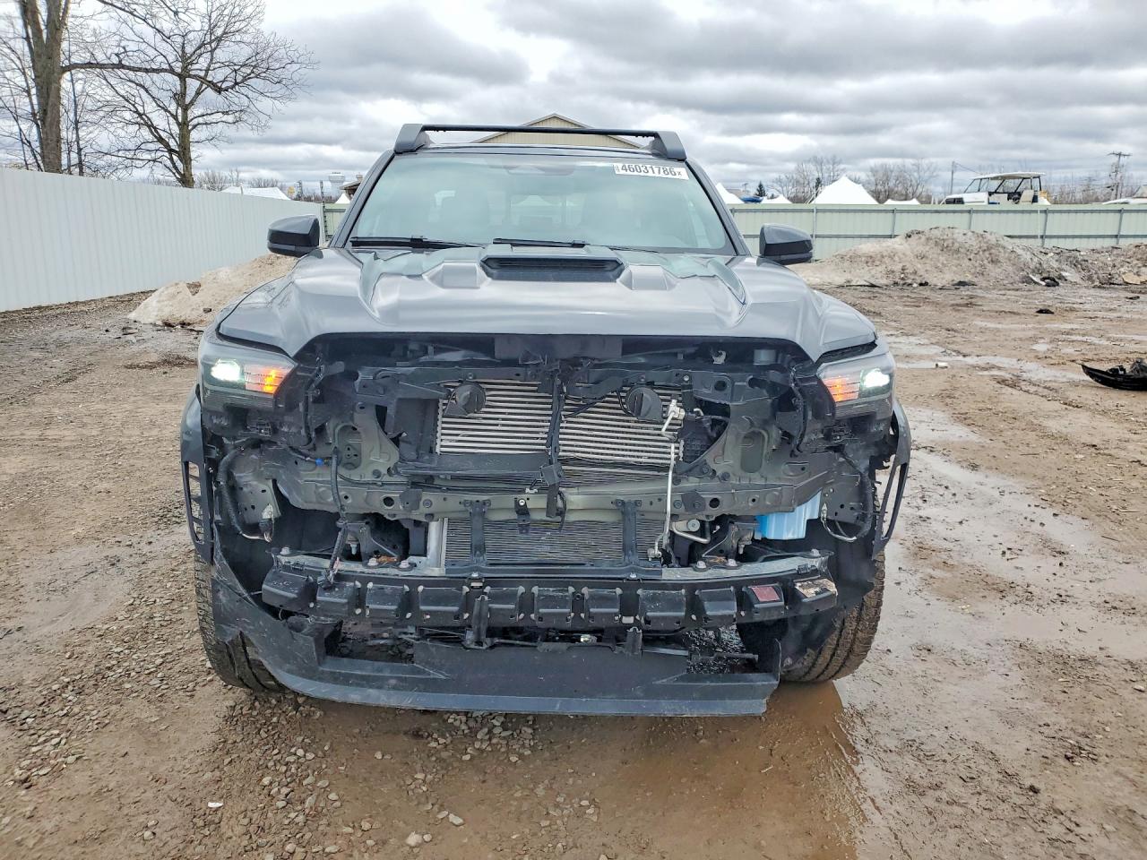 2025 TOYOTA TACOMA TRD SPORT HV photo 9