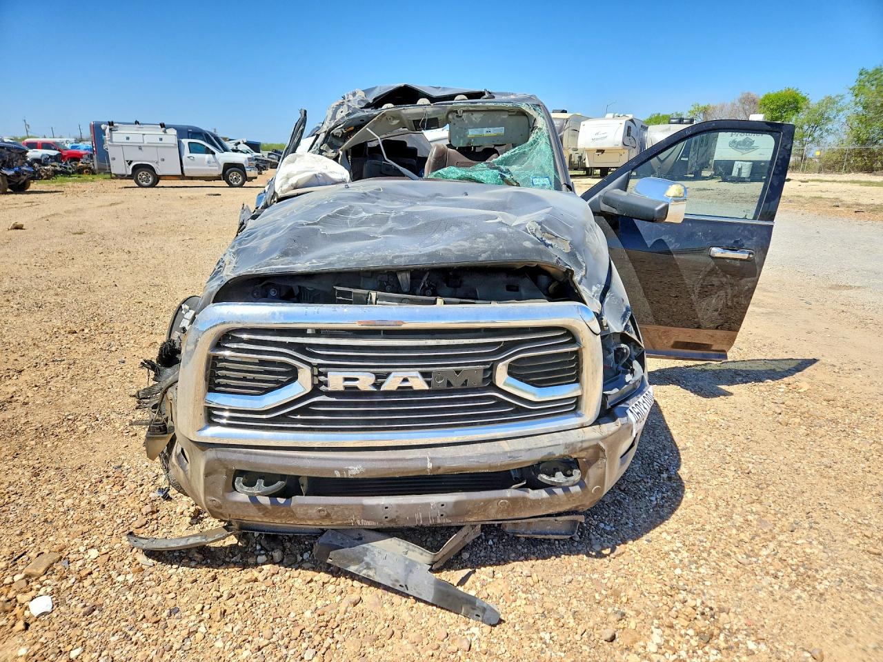 2018 RAM 3500 LONGHORN photo 5
