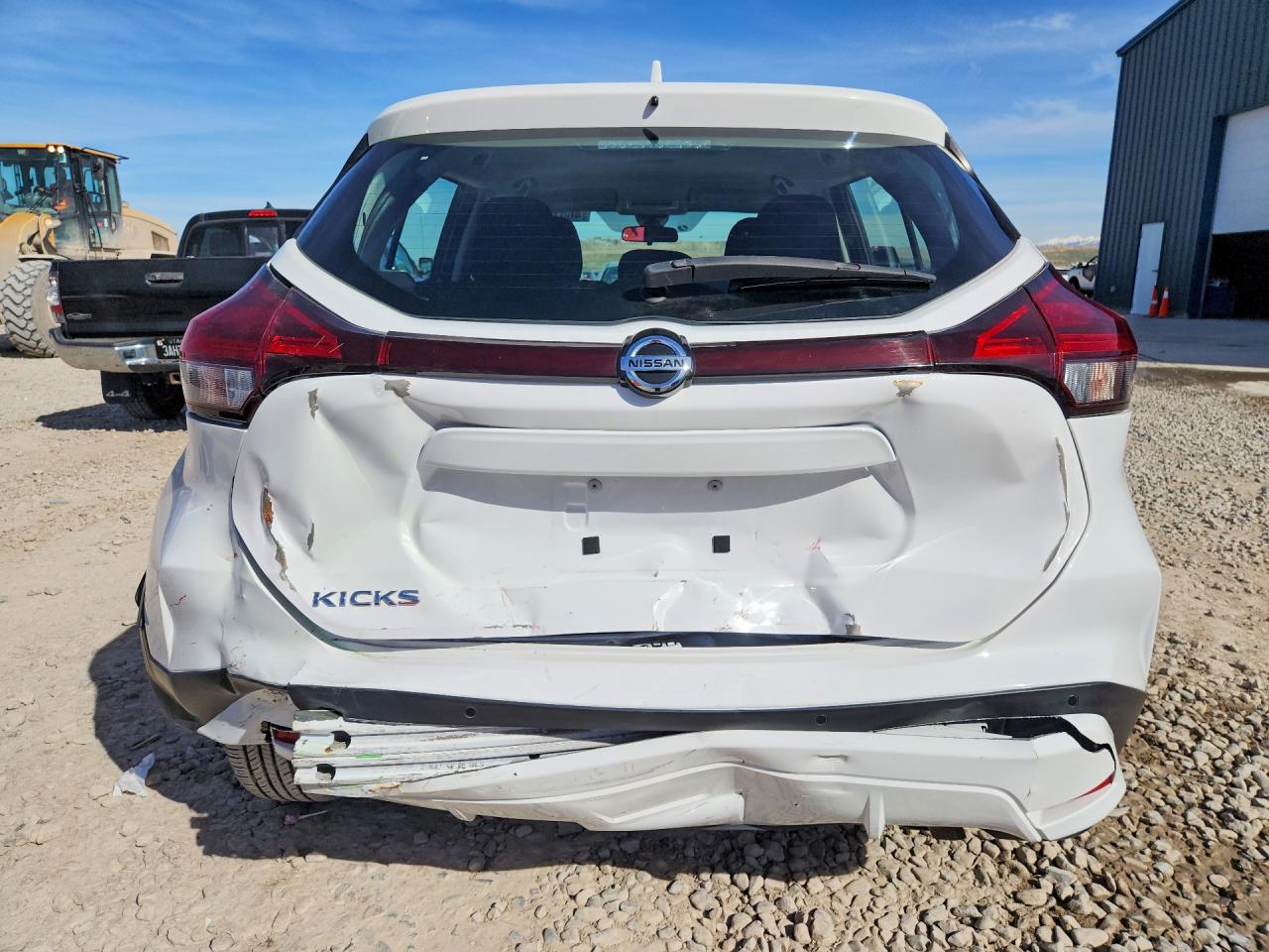 2021 NISSAN KICKS S photo 6
