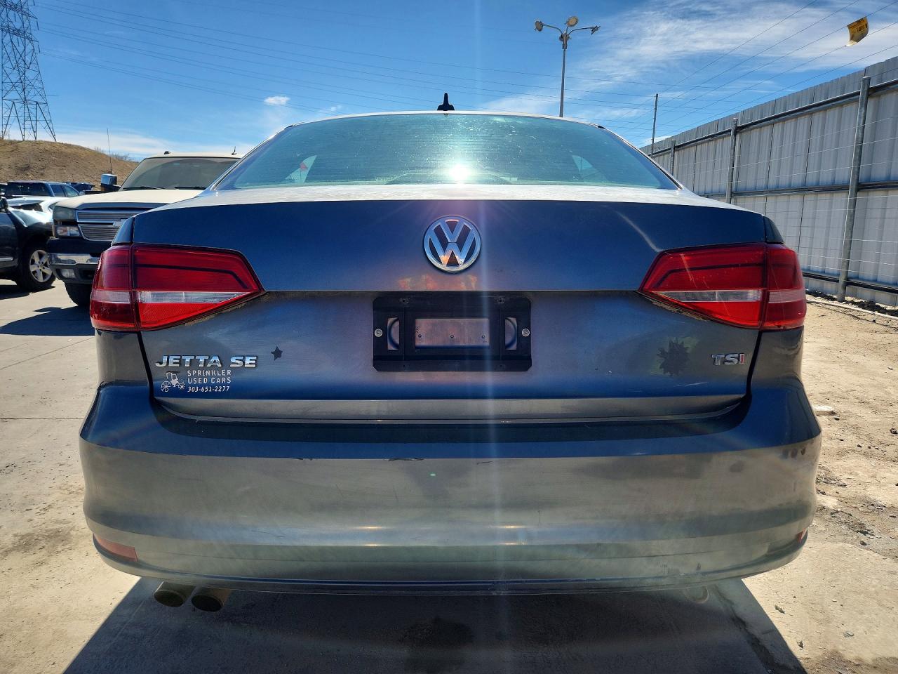 2015 VOLKSWAGEN JETTA SE photo 6