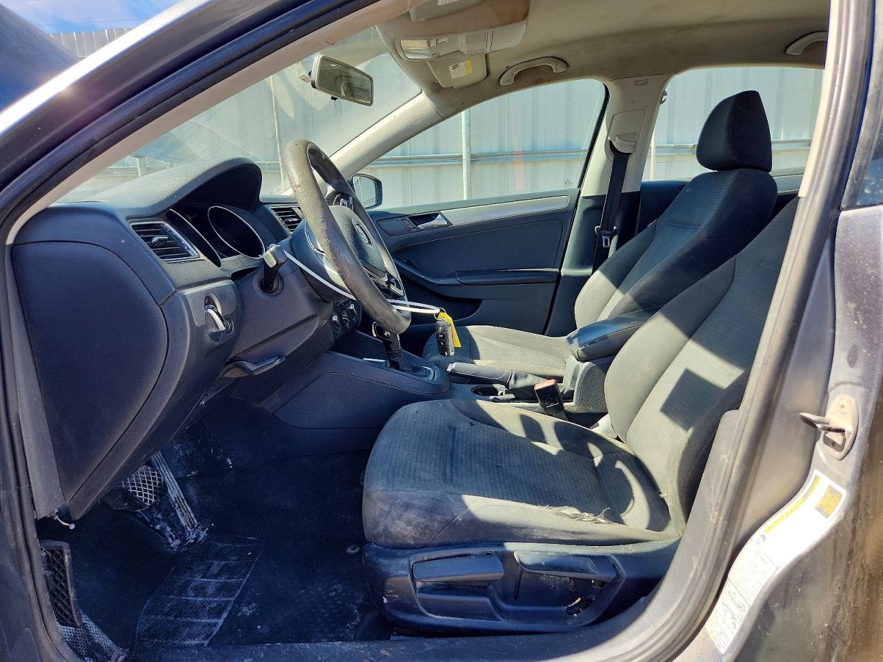 2015 VOLKSWAGEN JETTA SE photo 7