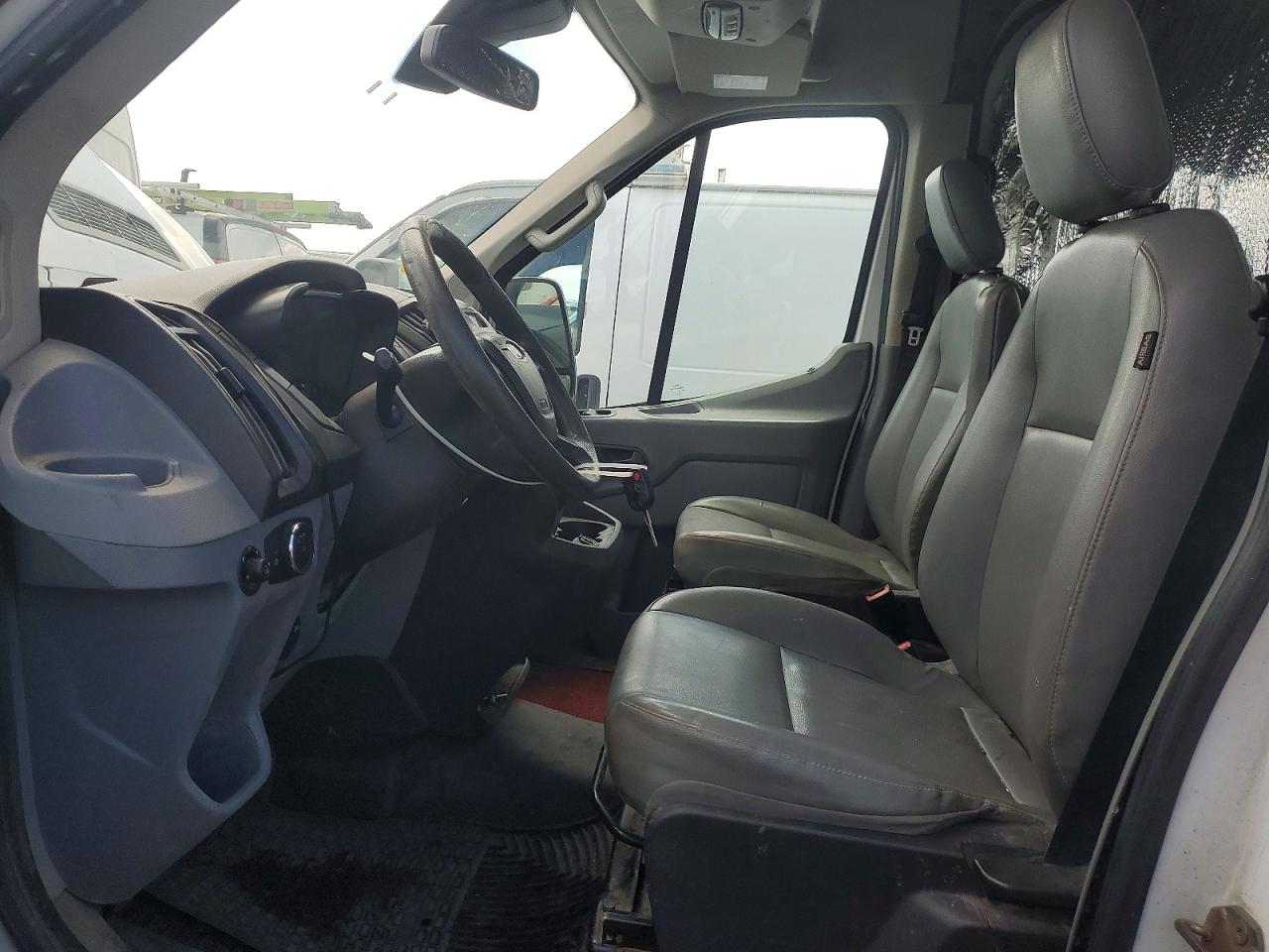 2017 FORD TRANSIT 250 DELIVERY VAN photo 13
