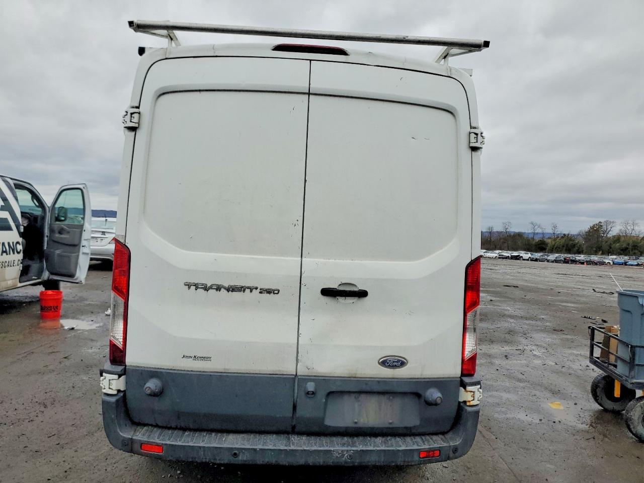 2017 FORD TRANSIT 250 DELIVERY VAN photo 19