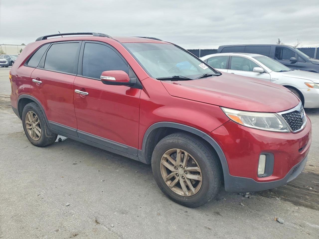 2015 KIA SORENTO LX photo 7