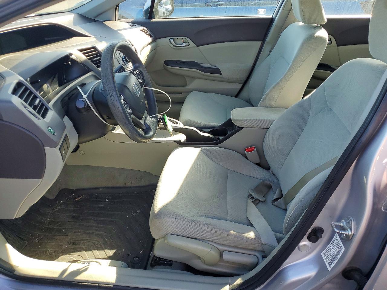 2012 HONDA CIVIC LX photo 7