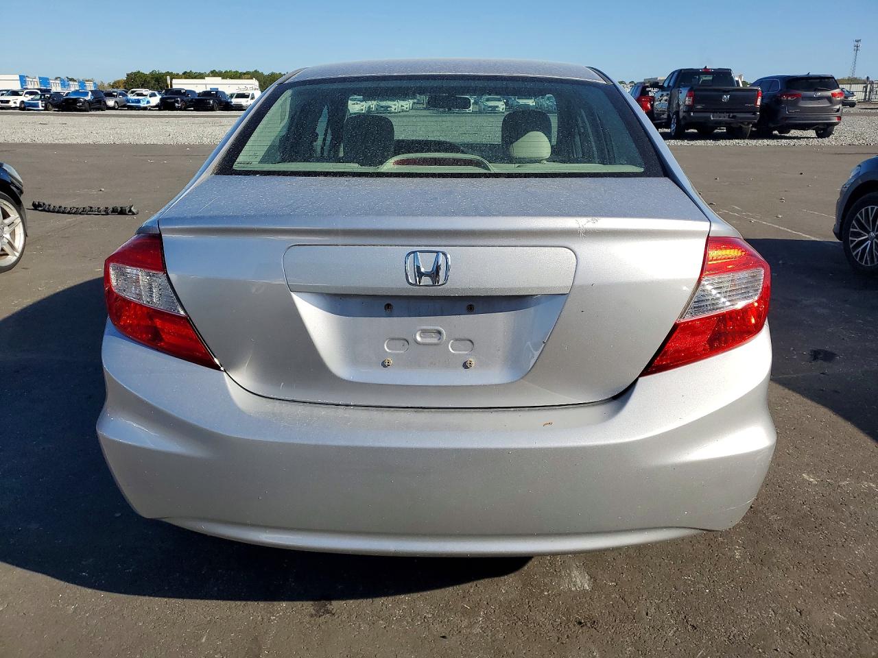 2012 HONDA CIVIC LX photo 6