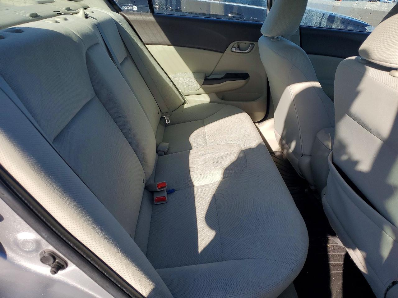 2012 HONDA CIVIC LX photo 10