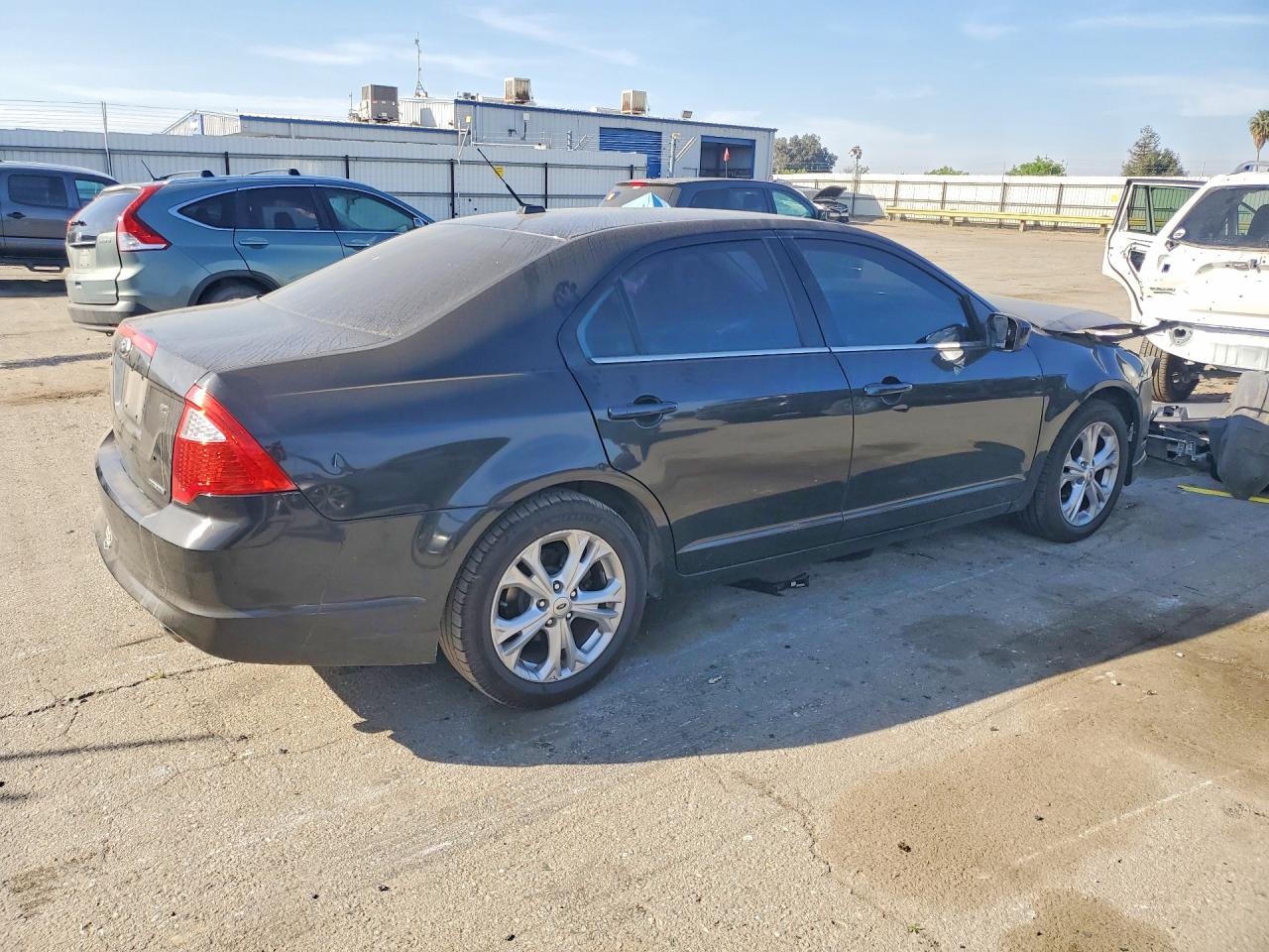2012 FORD FUSION SE photo 3
