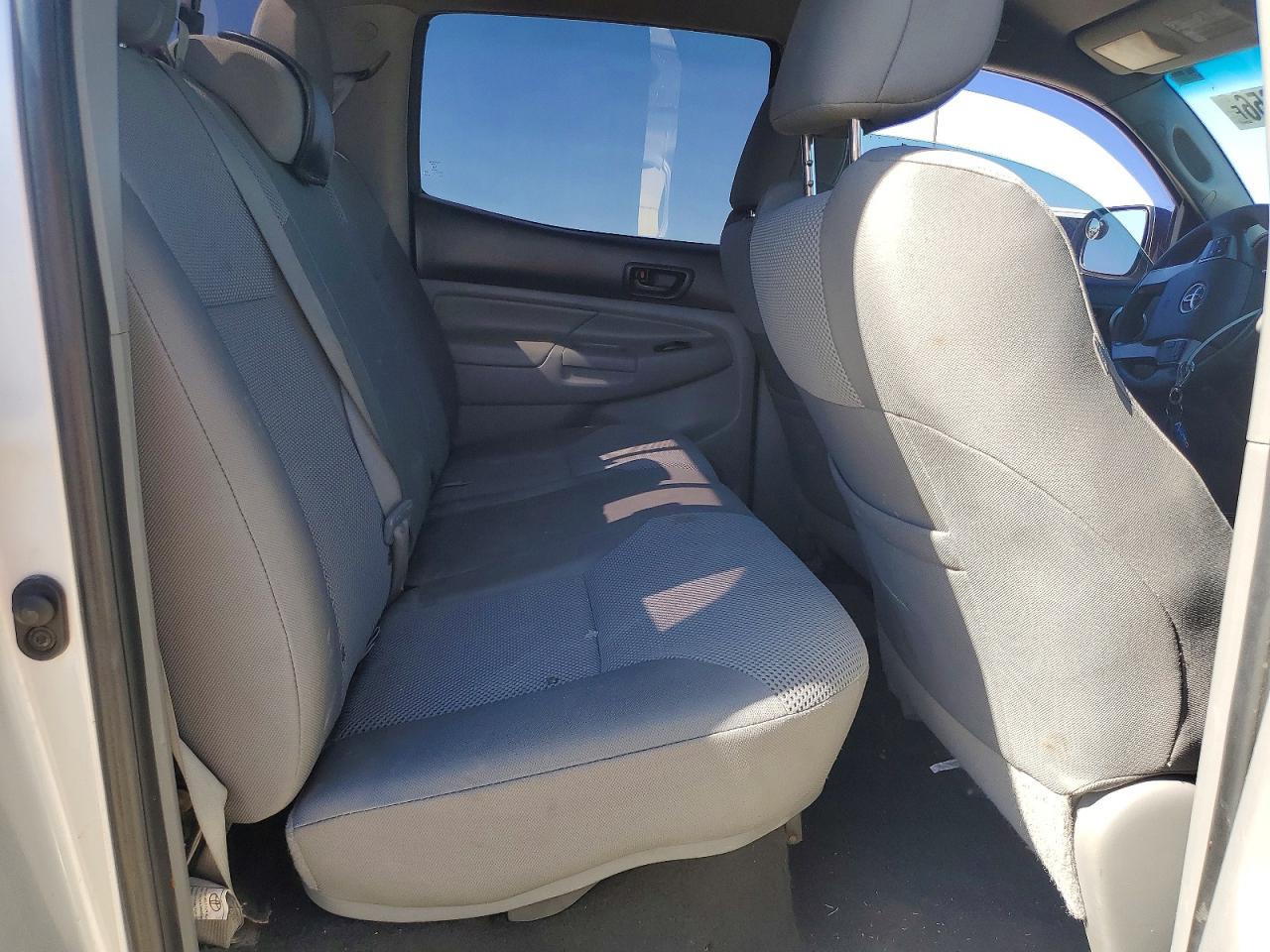 2012 TOYOTA TACOMA V6 photo 19