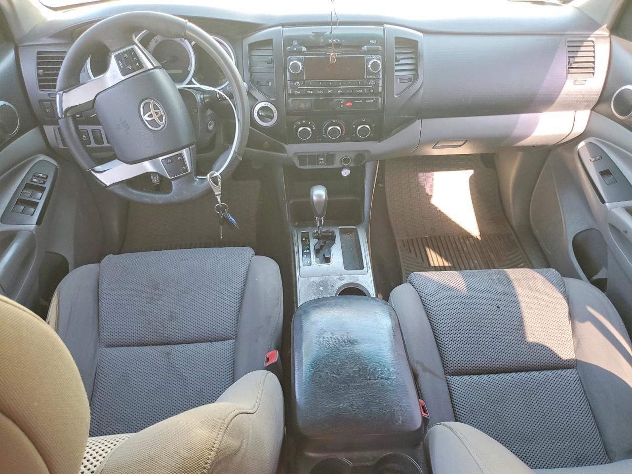 2012 TOYOTA TACOMA V6 photo 15