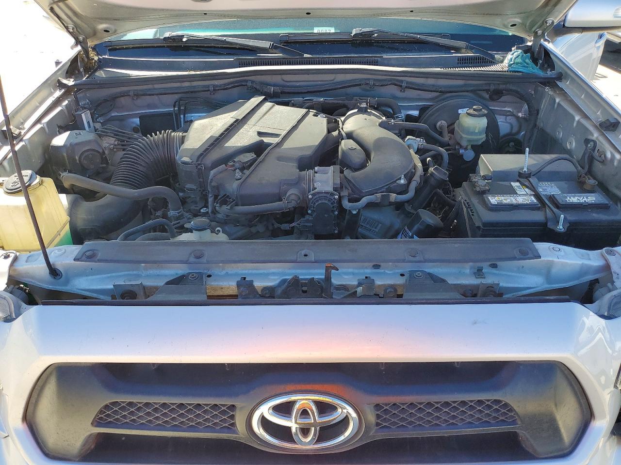 2012 TOYOTA TACOMA V6 photo 21