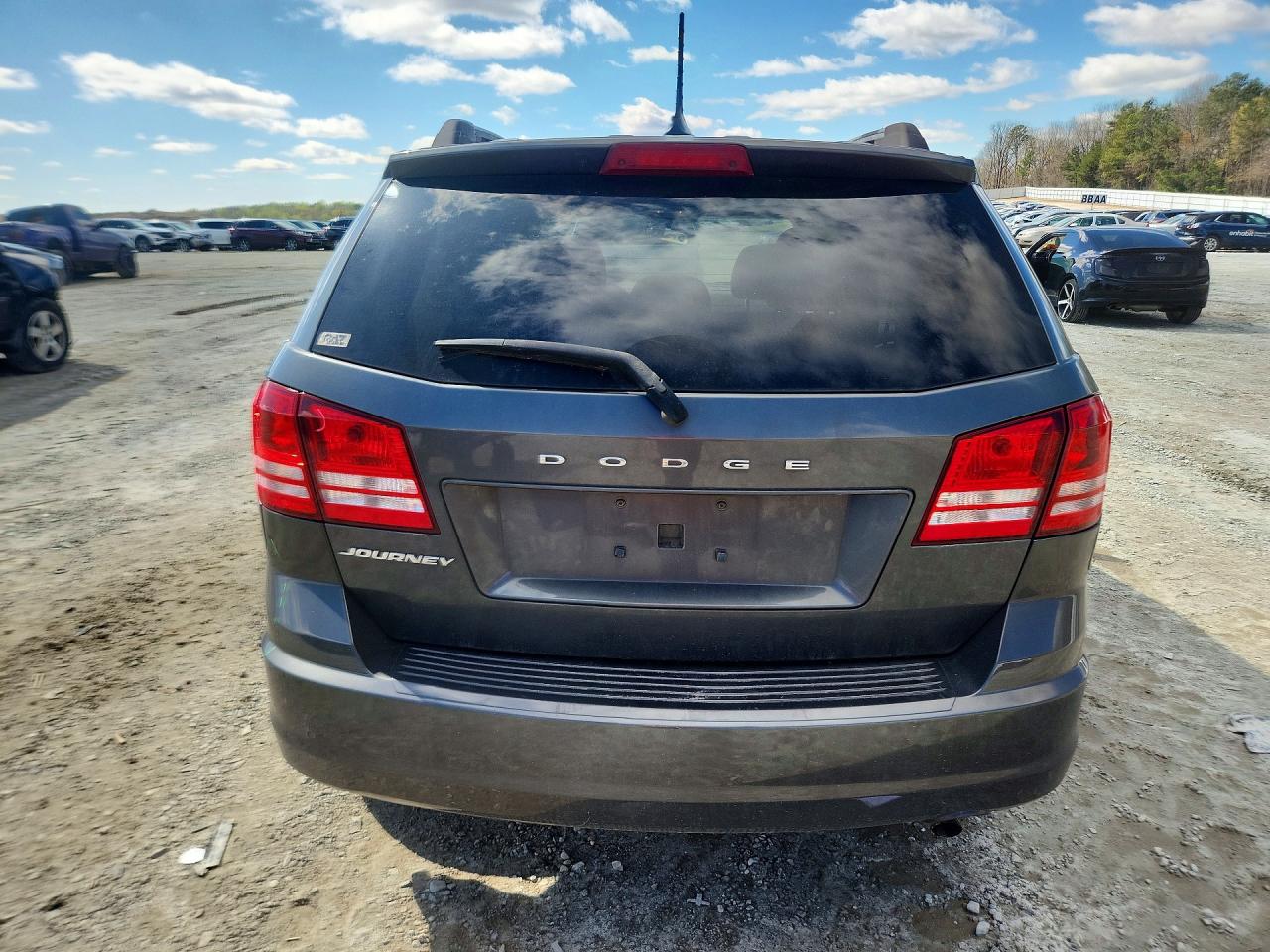 2017 DODGE JOURNEY SE photo 11