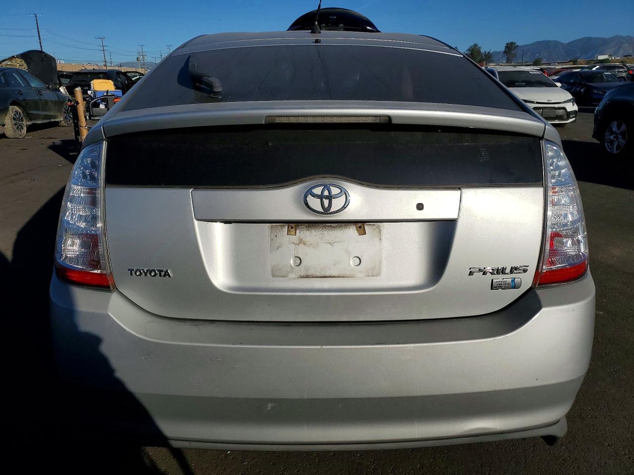 2007 TOYOTA PRIUS BASE photo 11