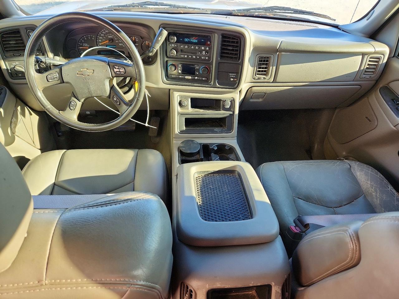 2004 CHEVROLET SILVERADO K1500 photo 8