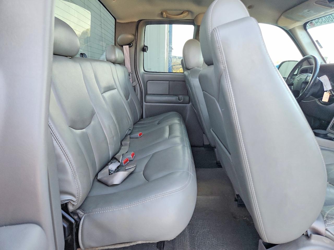 2004 CHEVROLET SILVERADO K1500 photo 10