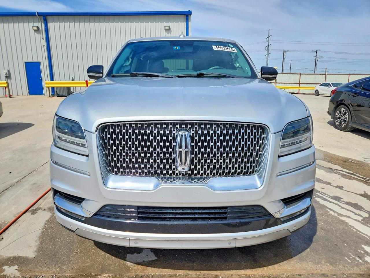 2018 LINCOLN NAVIGATOR L RESERVE photo 5
