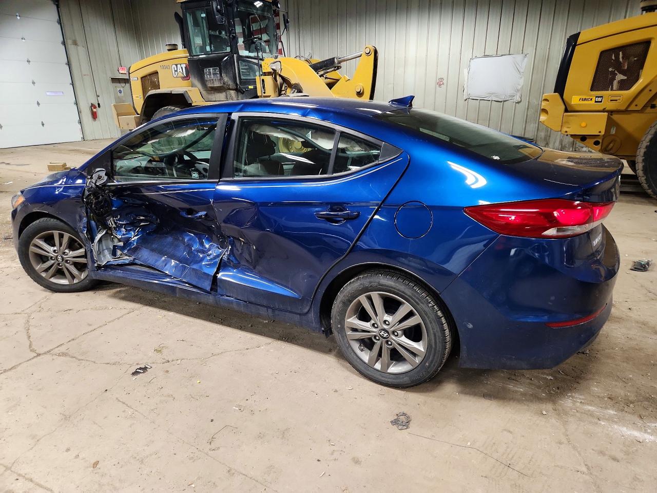 2017 HYUNDAI ELANTRA SE photo 4