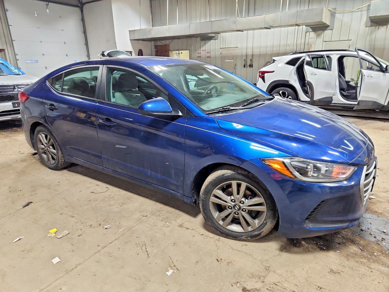 2017 HYUNDAI ELANTRA SE photo 10