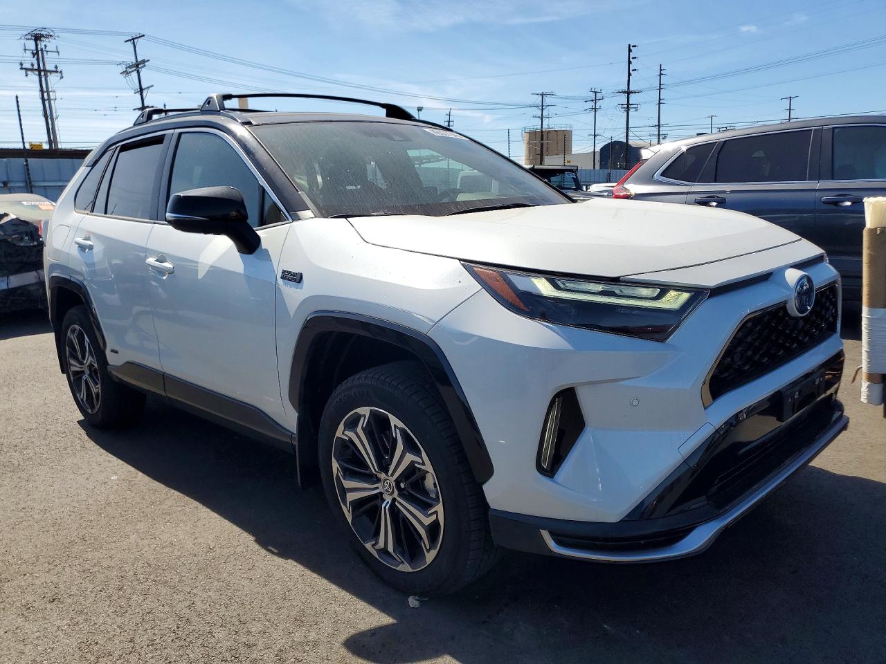 2024 TOYOTA RAV4 PRIME XSE photo 10