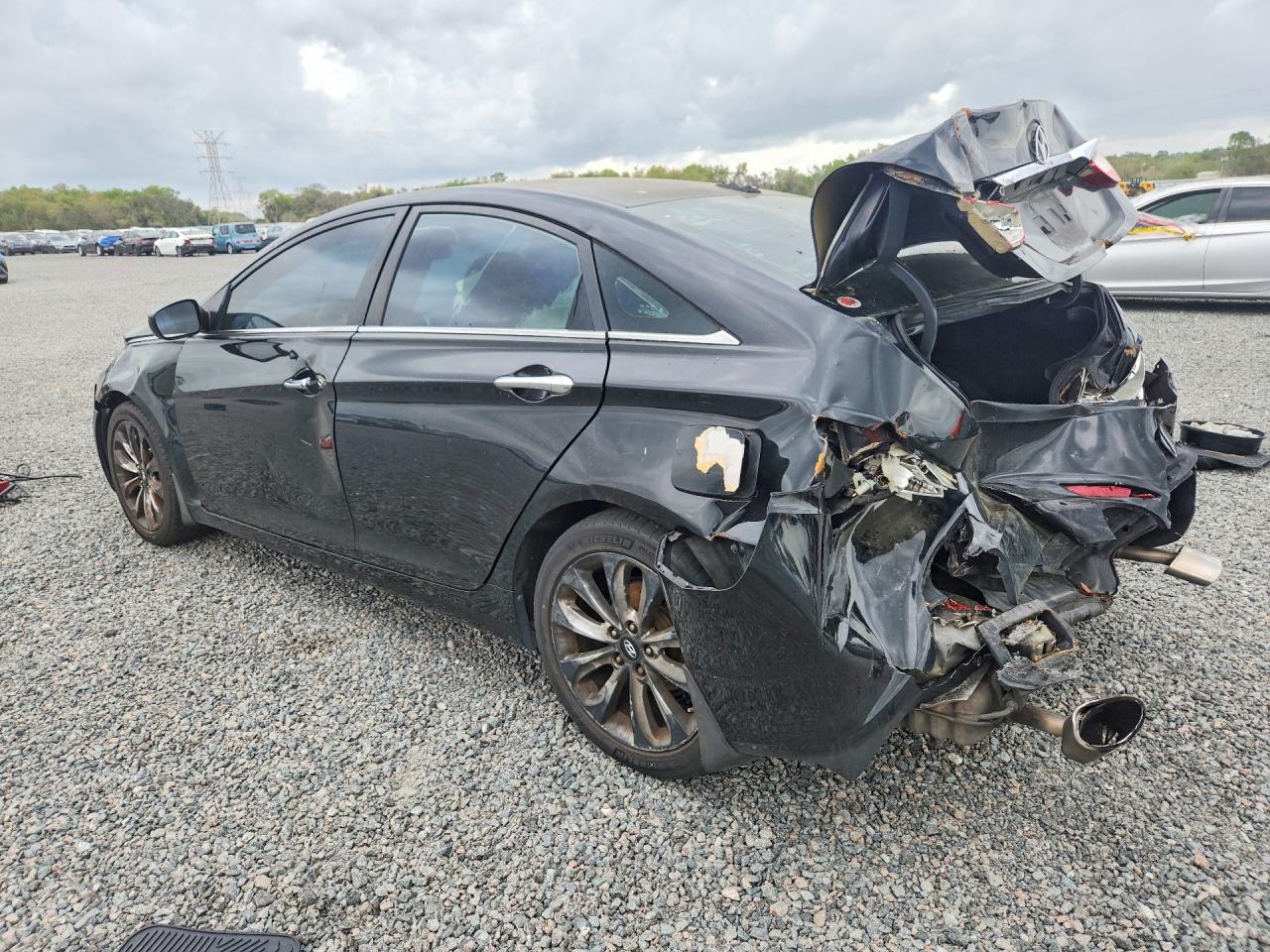 2011 HYUNDAI SONATA SE photo 3