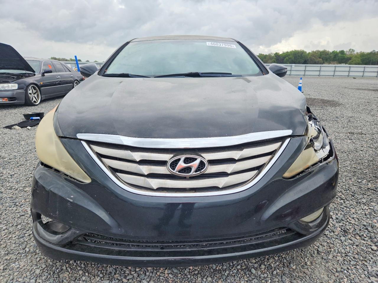 2011 HYUNDAI SONATA SE photo 9