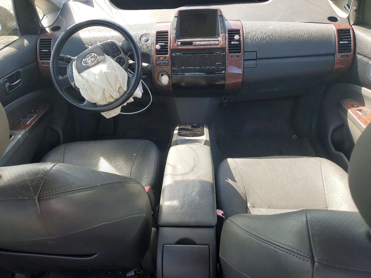 2007 TOYOTA PRIUS TOURING photo 8