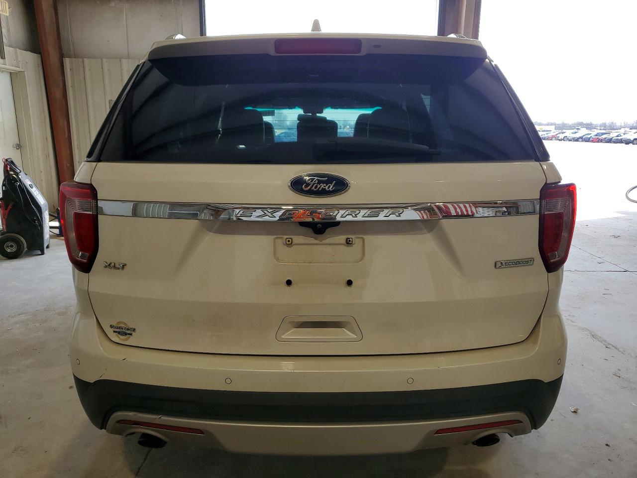 2017 FORD EXPLORER XLT photo 11