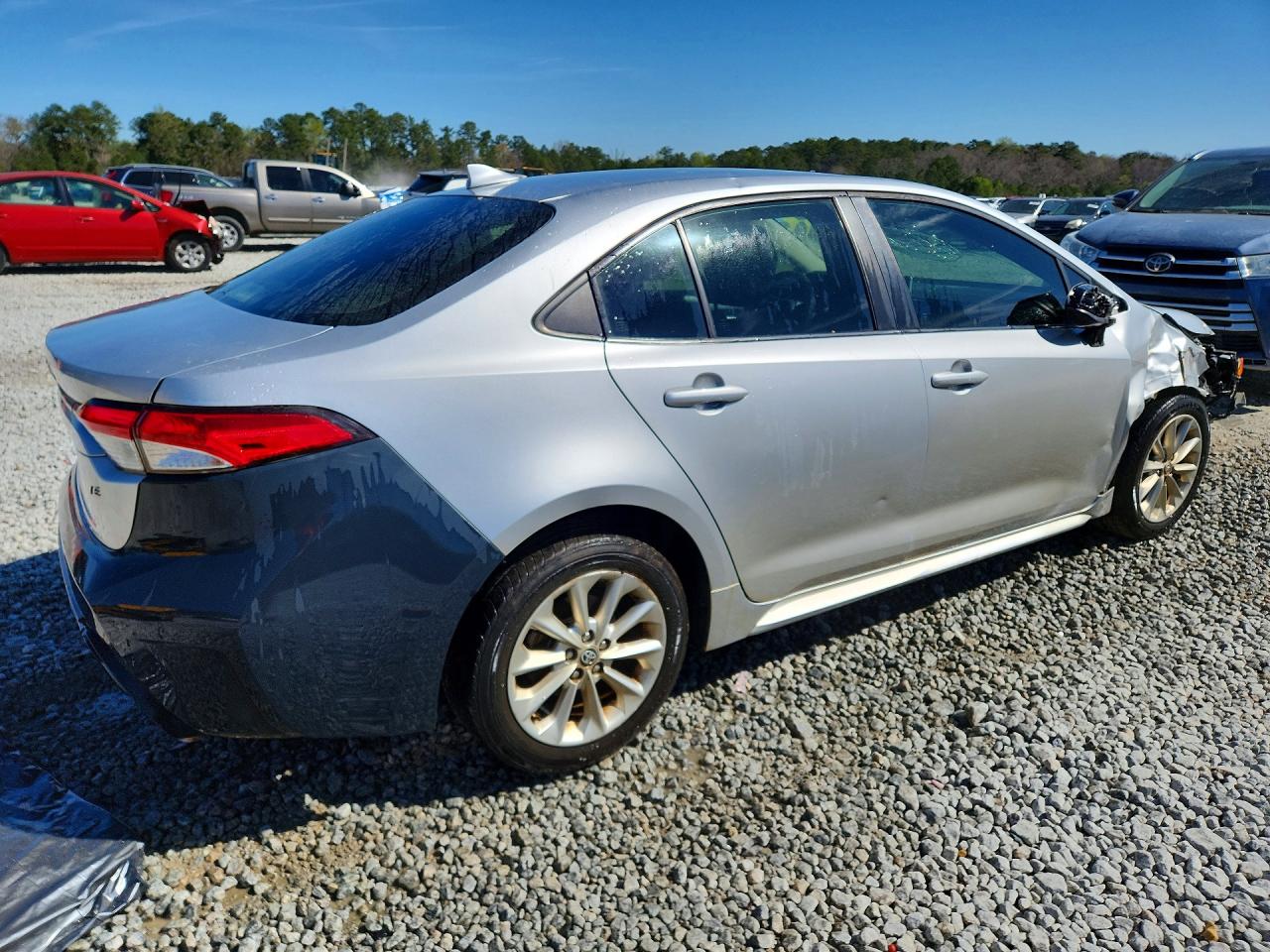 2021 TOYOTA COROLLA LE photo 5