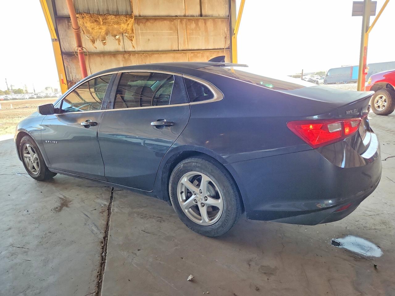 2017 CHEVROLET MALIBU LS photo 2