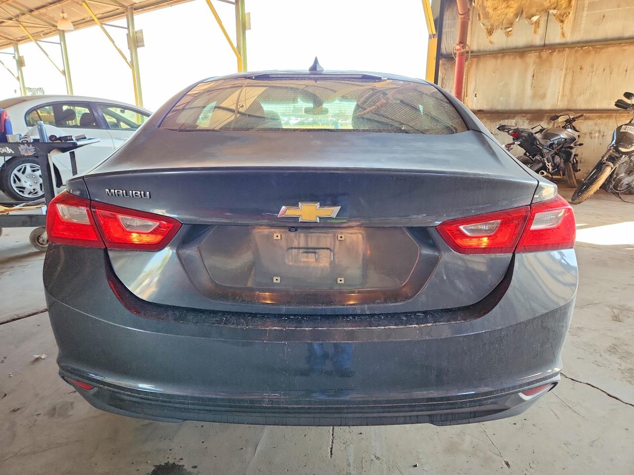 2017 CHEVROLET MALIBU LS photo 6