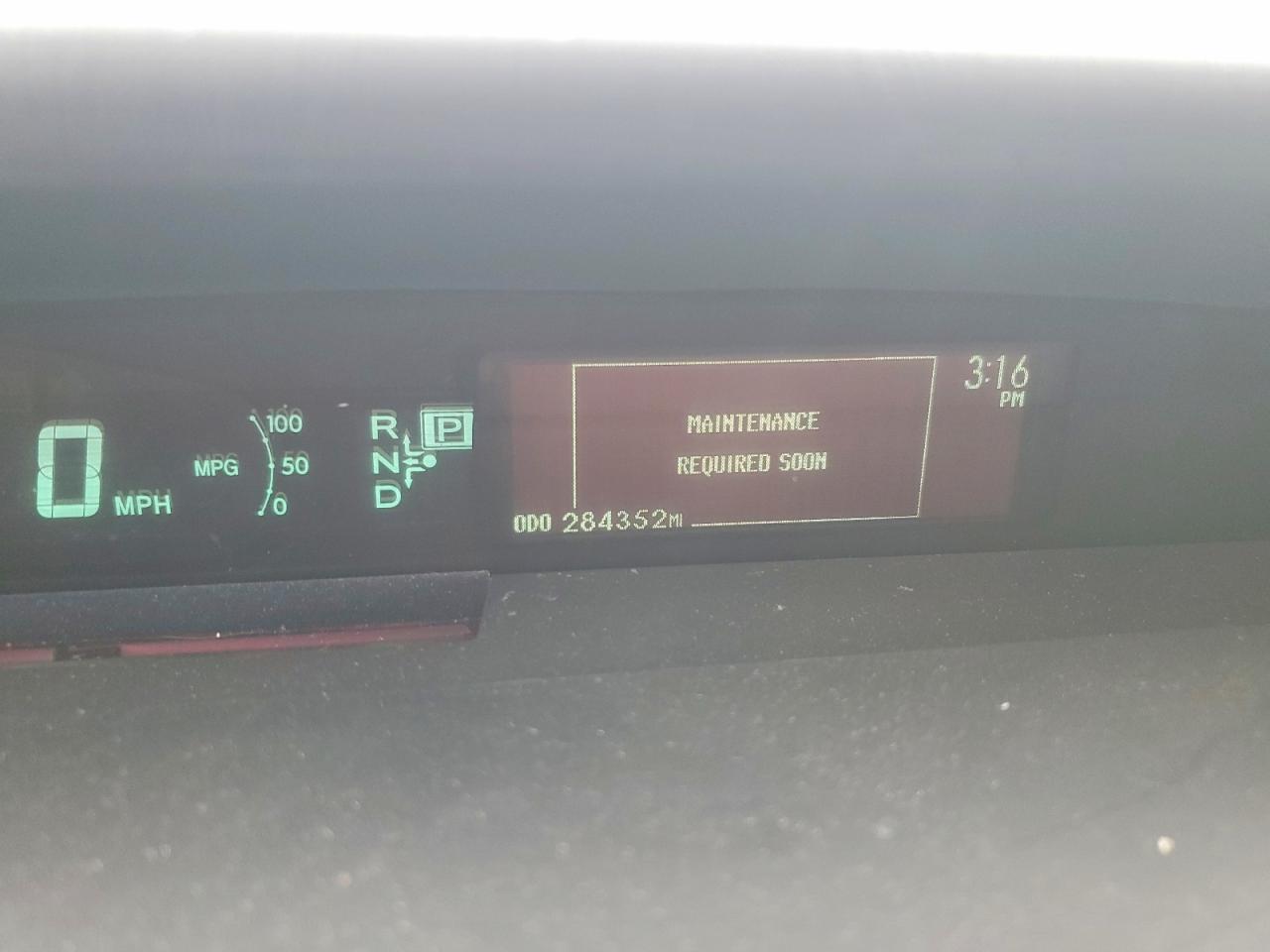 2013 TOYOTA PRIUS TWO photo 17