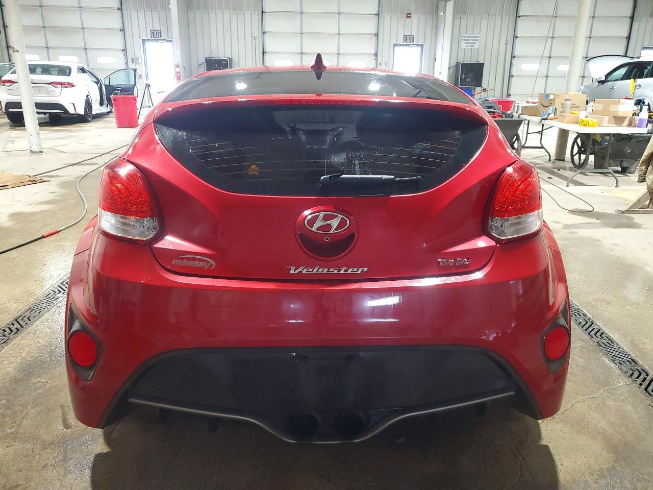 2016 HYUNDAI VELOSTER TURBO photo 11