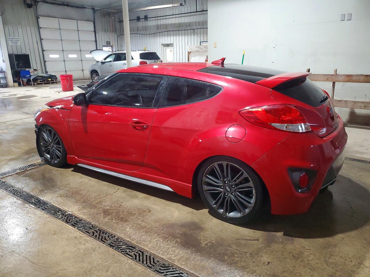 2016 HYUNDAI VELOSTER TURBO photo 3