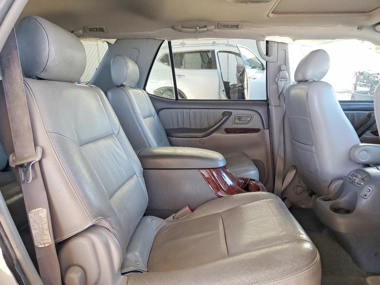 2006 TOYOTA SEQUOIA LIMITED photo 11