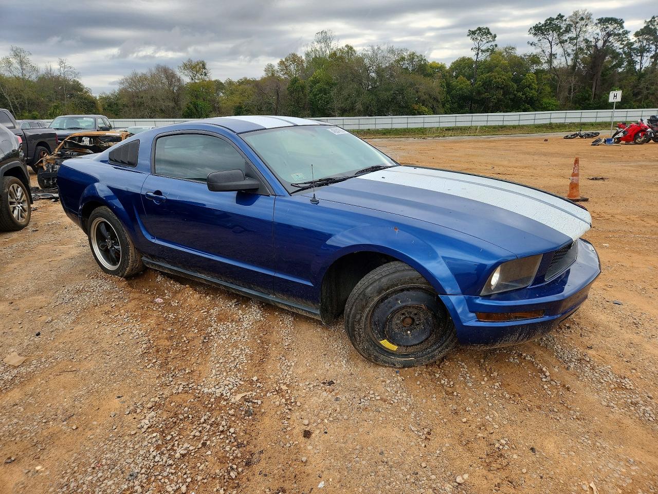 2007 FORD MUSTANG photo 7