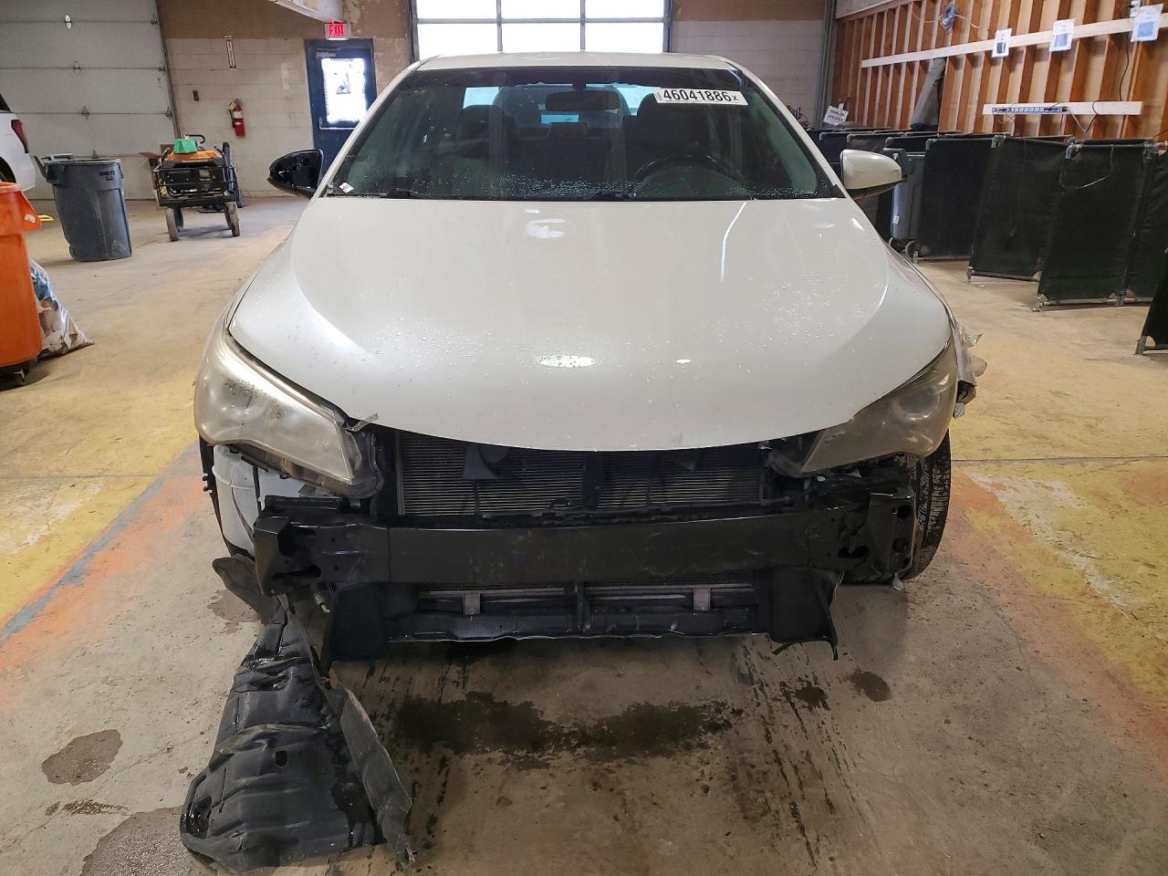 2017 TOYOTA CAMRY SE photo 9