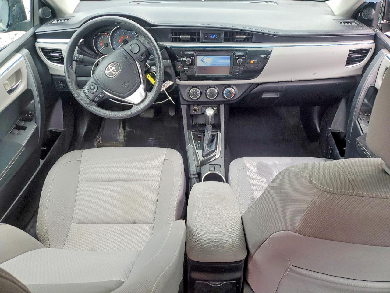 2014 TOYOTA COROLLA L photo 15