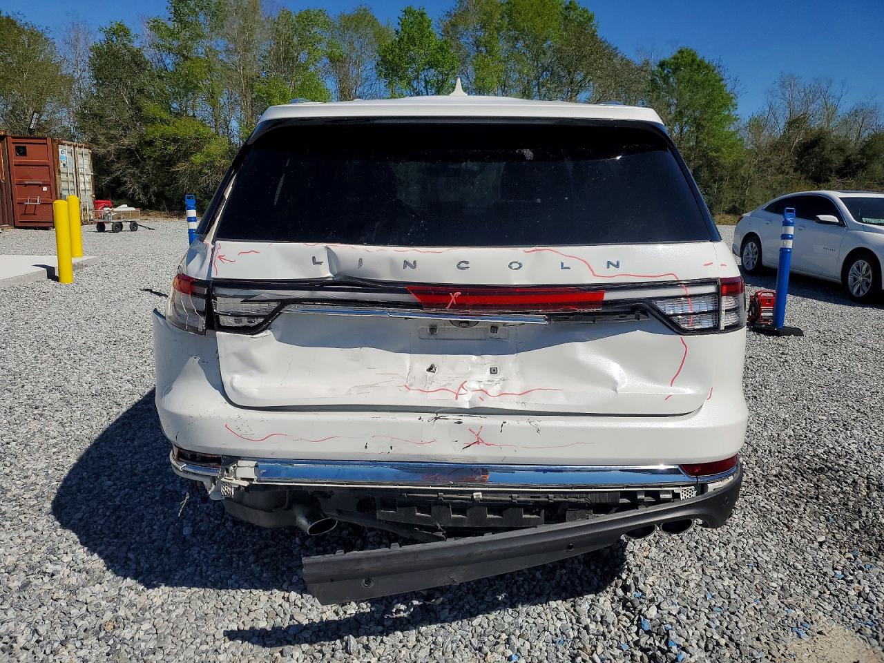 2024 LINCOLN AVIATOR RESERVE photo 16