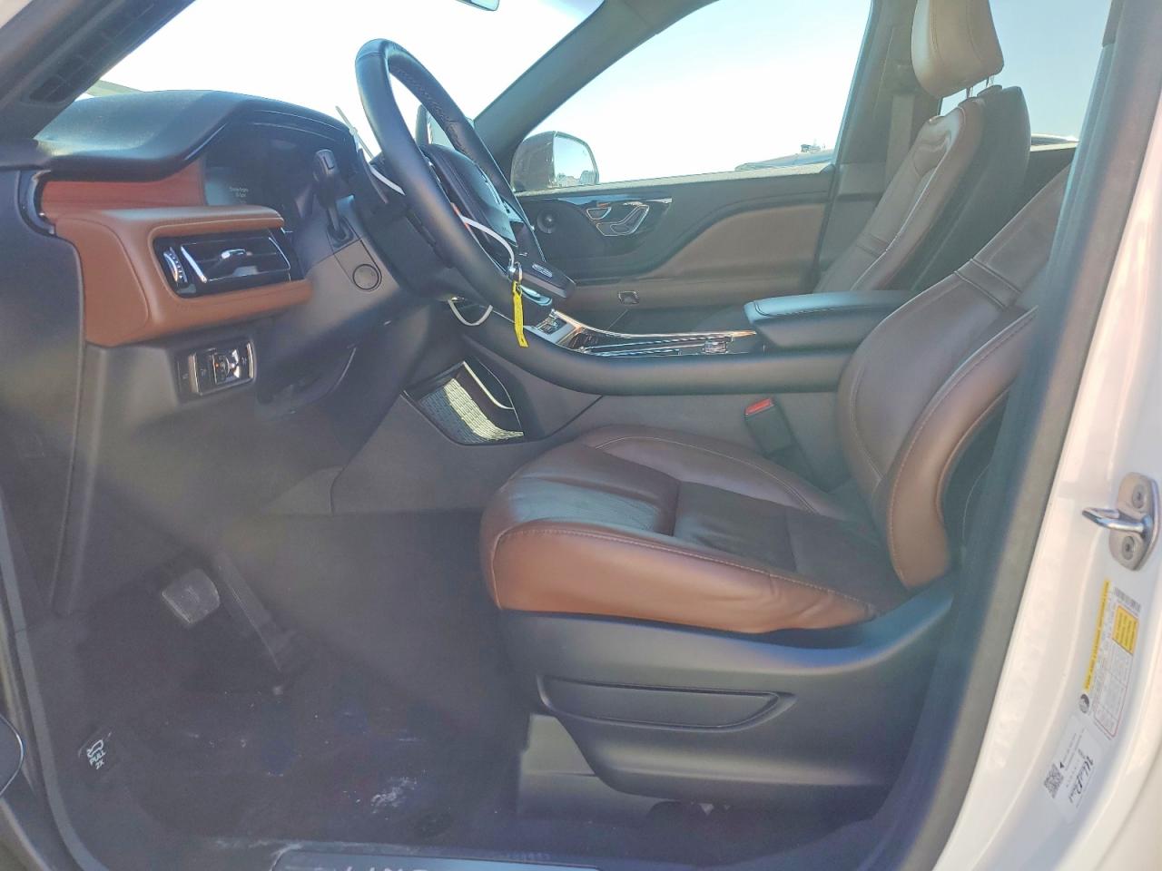 2024 LINCOLN AVIATOR RESERVE photo 19