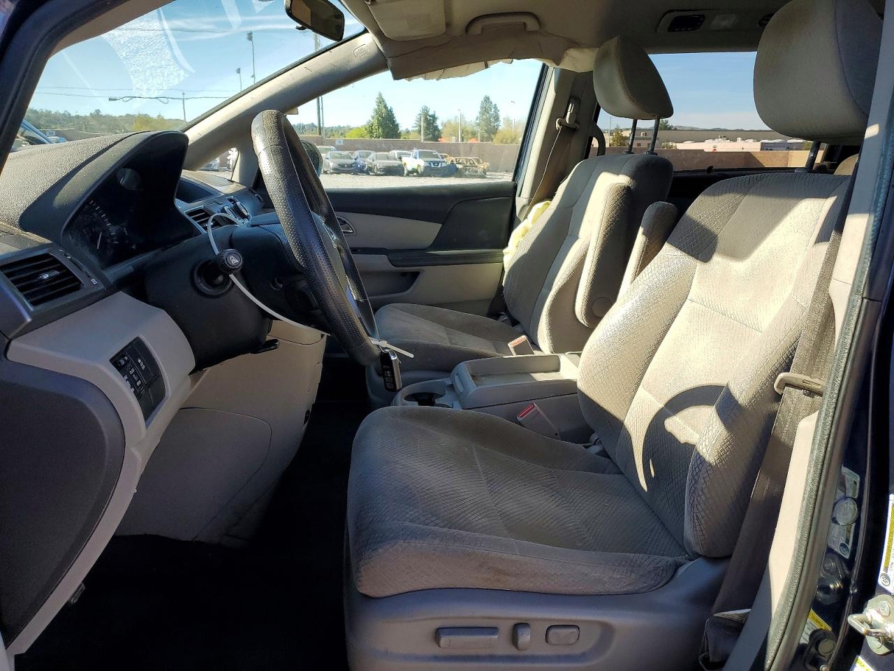 2014 HONDA ODYSSEY EX photo 19