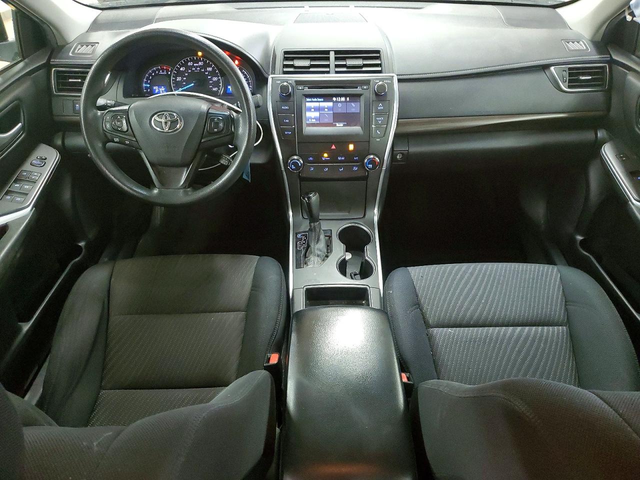 2015 TOYOTA CAMRY LE photo 8