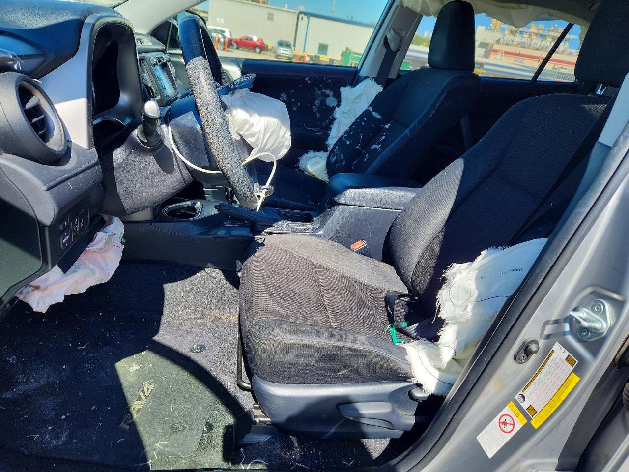 2018 TOYOTA RAV4 LE photo 7