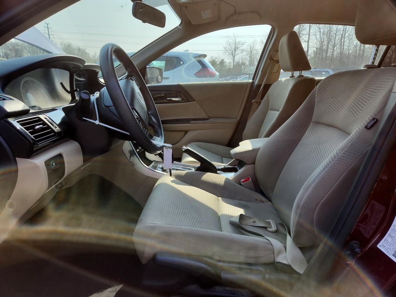 2017 HONDA ACCORD LX photo 7