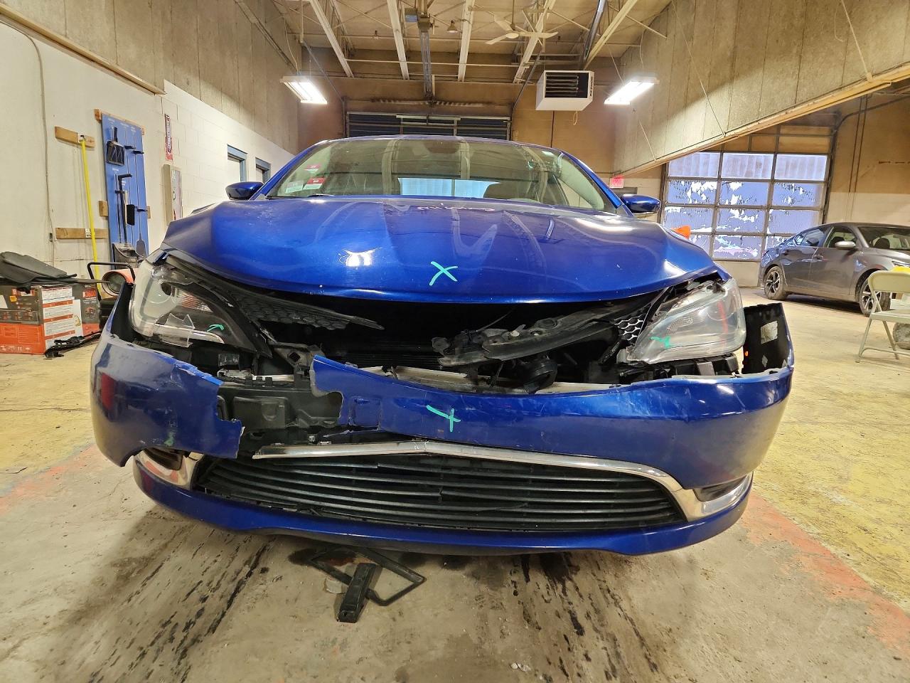 2016 CHRYSLER 200 LIMITED photo 13