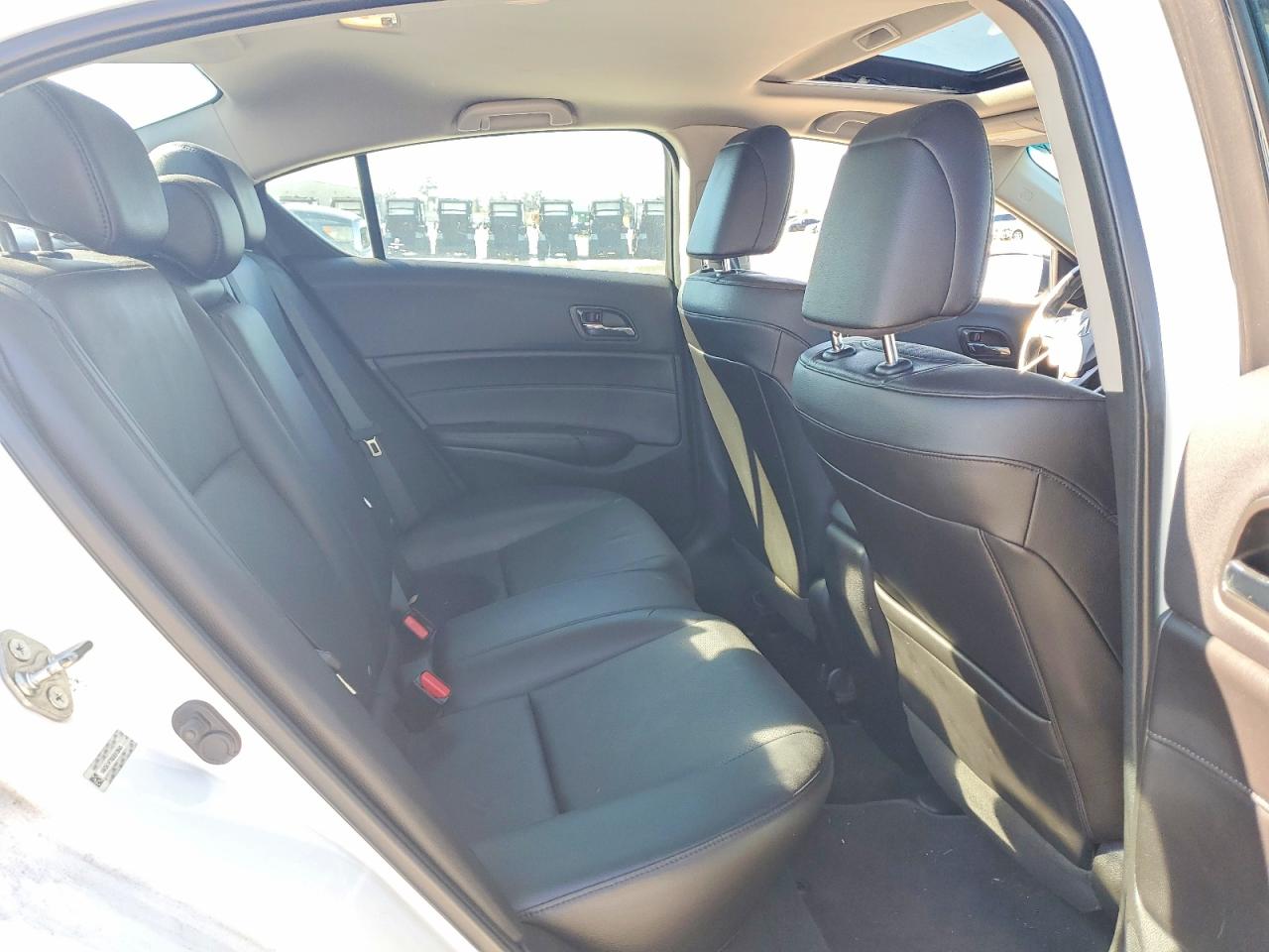 2013 ACURA ILX 20 TECH photo 10