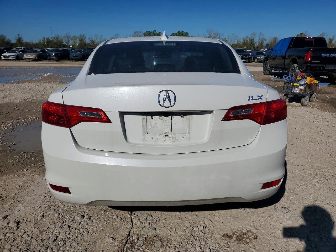 2013 ACURA ILX 20 TECH photo 6