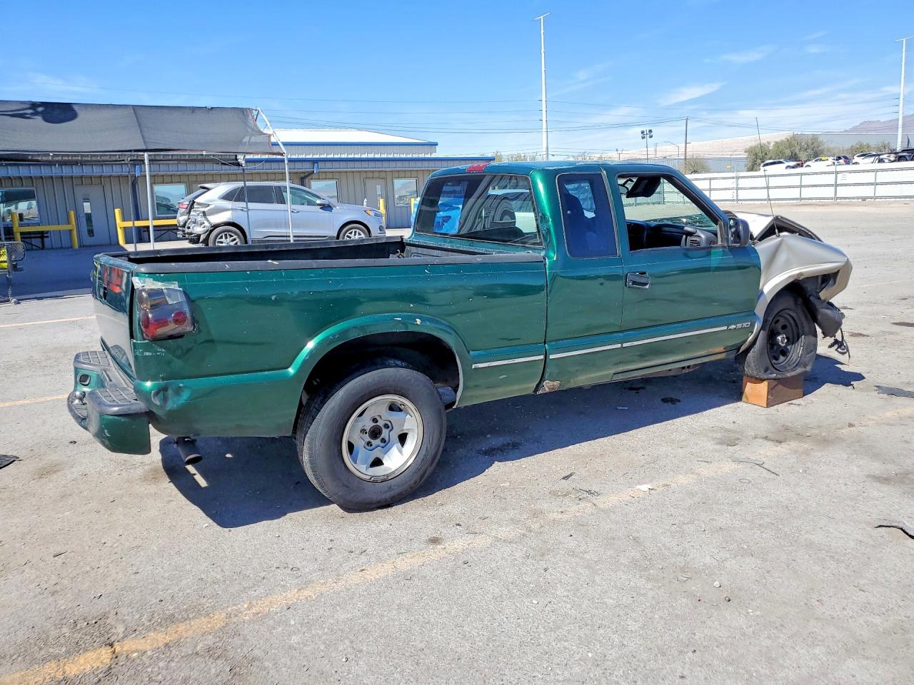 2000 CHEVROLET S TRUCK S10 photo 3